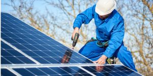 Installation Maintenance Panneaux Solaires Photovoltaïques à Veze